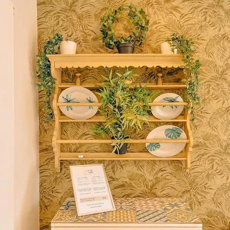 Charming Local Flat Near Sao Bento Palace